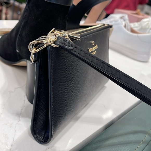 Kate Spade Madison Double Zip Wristlet Wallet Phone Case 
Black 
NWT - Picture 8 of 16
